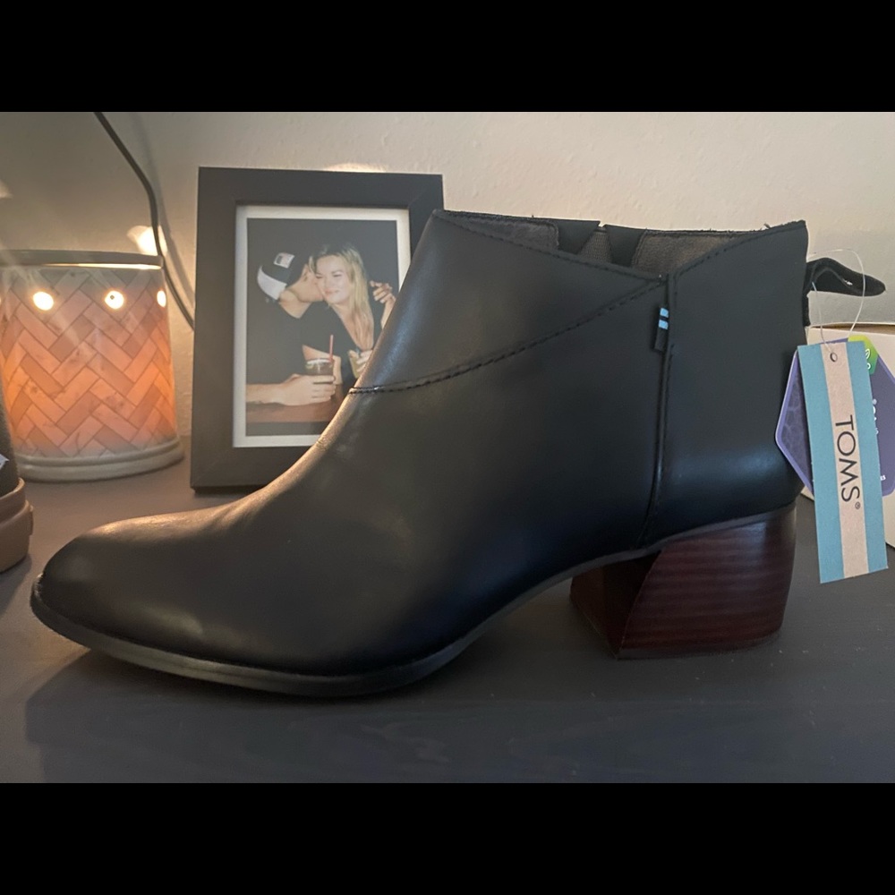 Tom’s Leilani Bootie